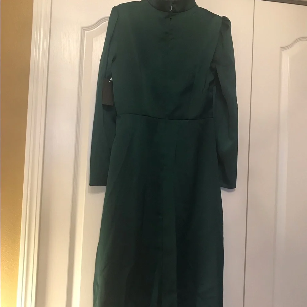 Guess Keyhole Satin Midi Dress - Picture 9 of 12